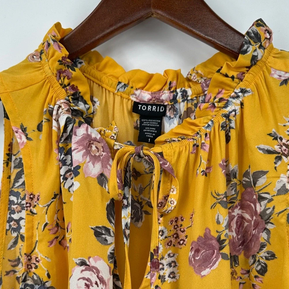 Torrid Yellow Floral Sleeveless Top - Picture 3 of 5